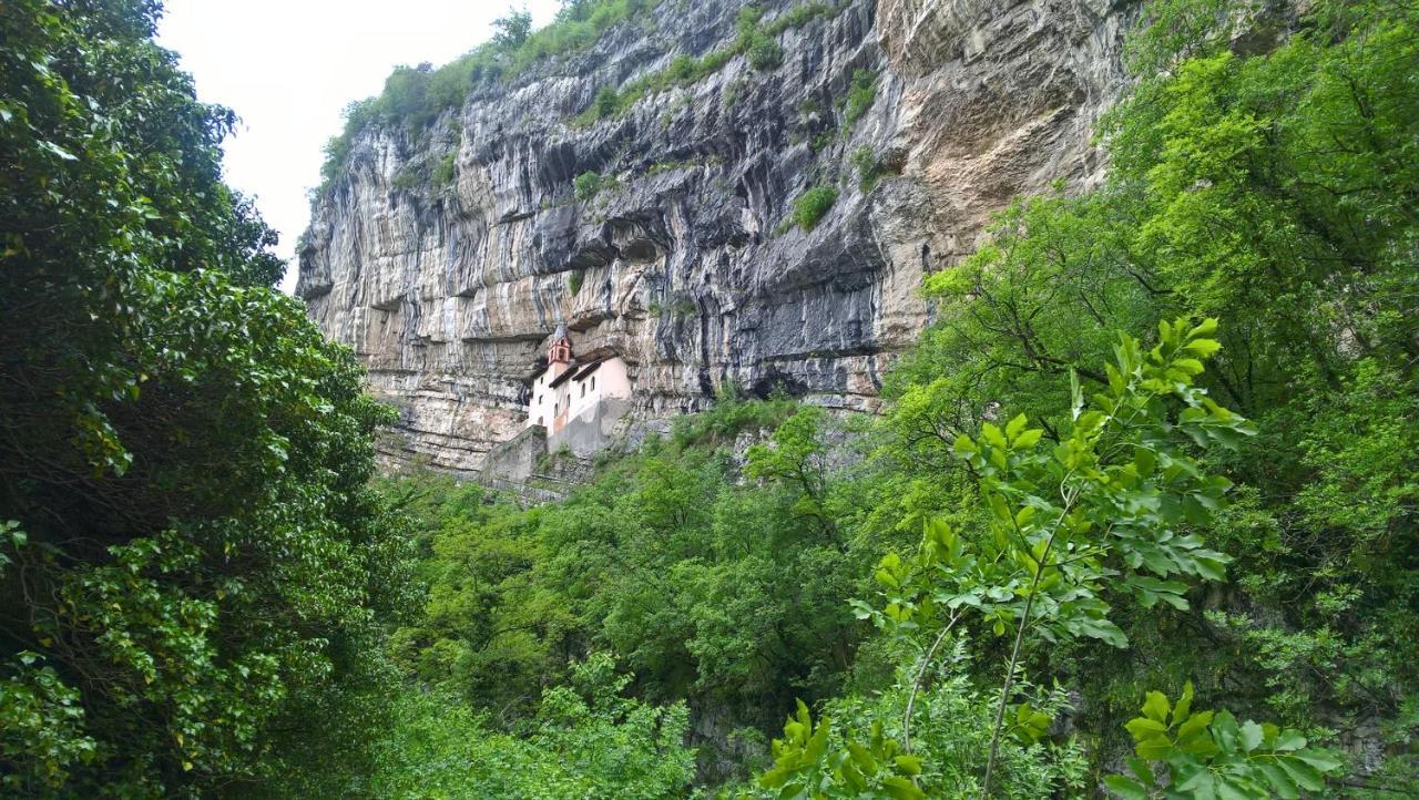 Appartamenti Camere Masi Brenta Rovereto  Exterior foto
