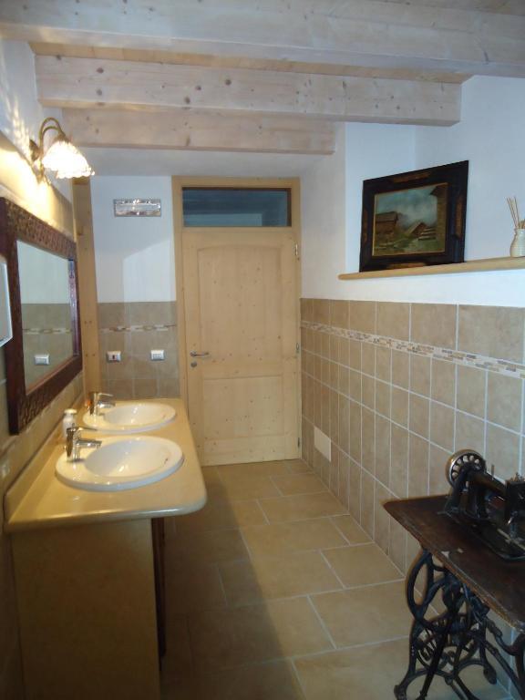 Appartamenti Camere Masi Brenta Rovereto  Exterior foto